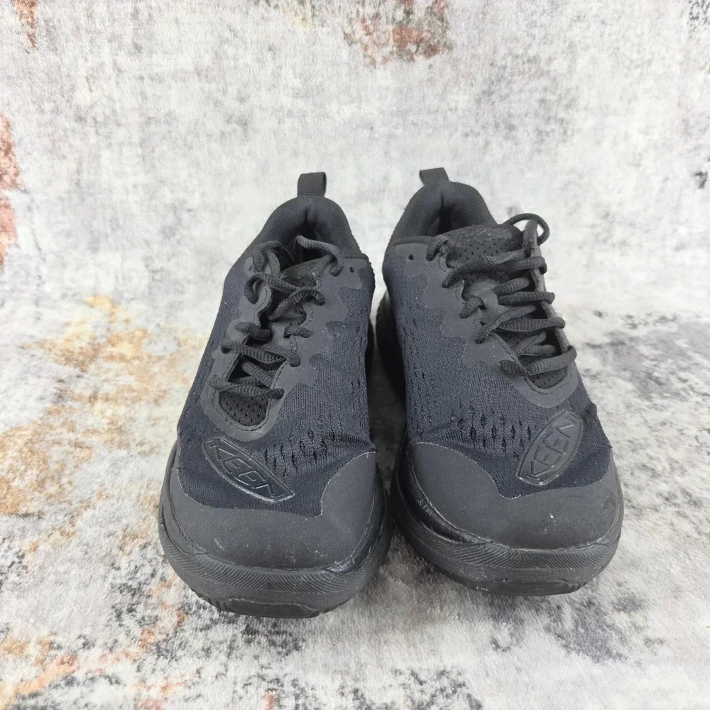 Keen WK400 Walking Shoes womens 7 Triple Black Mesh Athletic Sneakers Utility